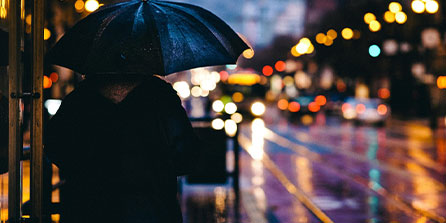 皇马门将库尔图瓦怒怼西甲主席：球员休息权为何屡被忽视？