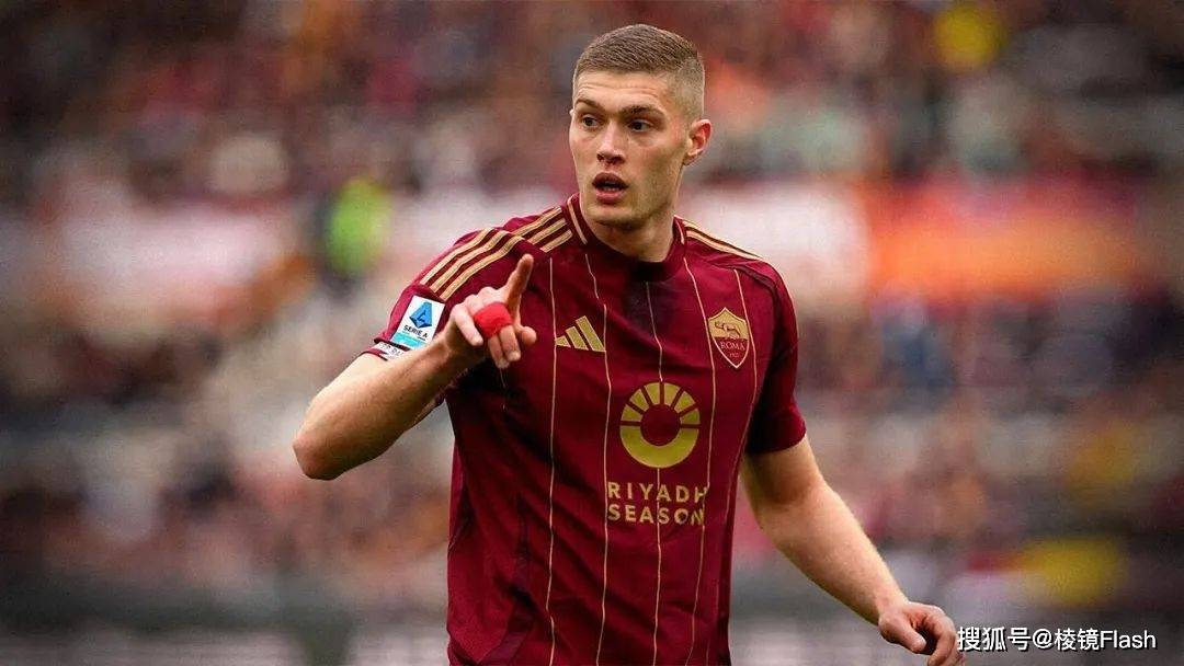 西甲王在意甲栽了！多夫比克32场仅12球，战术错配是主因，现面临清洗！